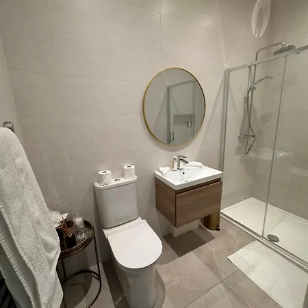 Chalet Luxurious Cabin With Private Hot Tub Killarney
